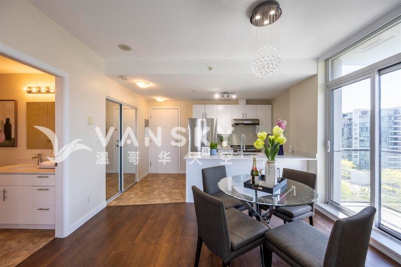 260104111721_DiningKitchen 2.jpg